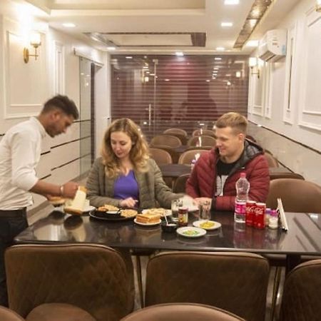 Hotel Devrana Delhi Airport Νέο Δελχί Εξωτερικό φωτογραφία