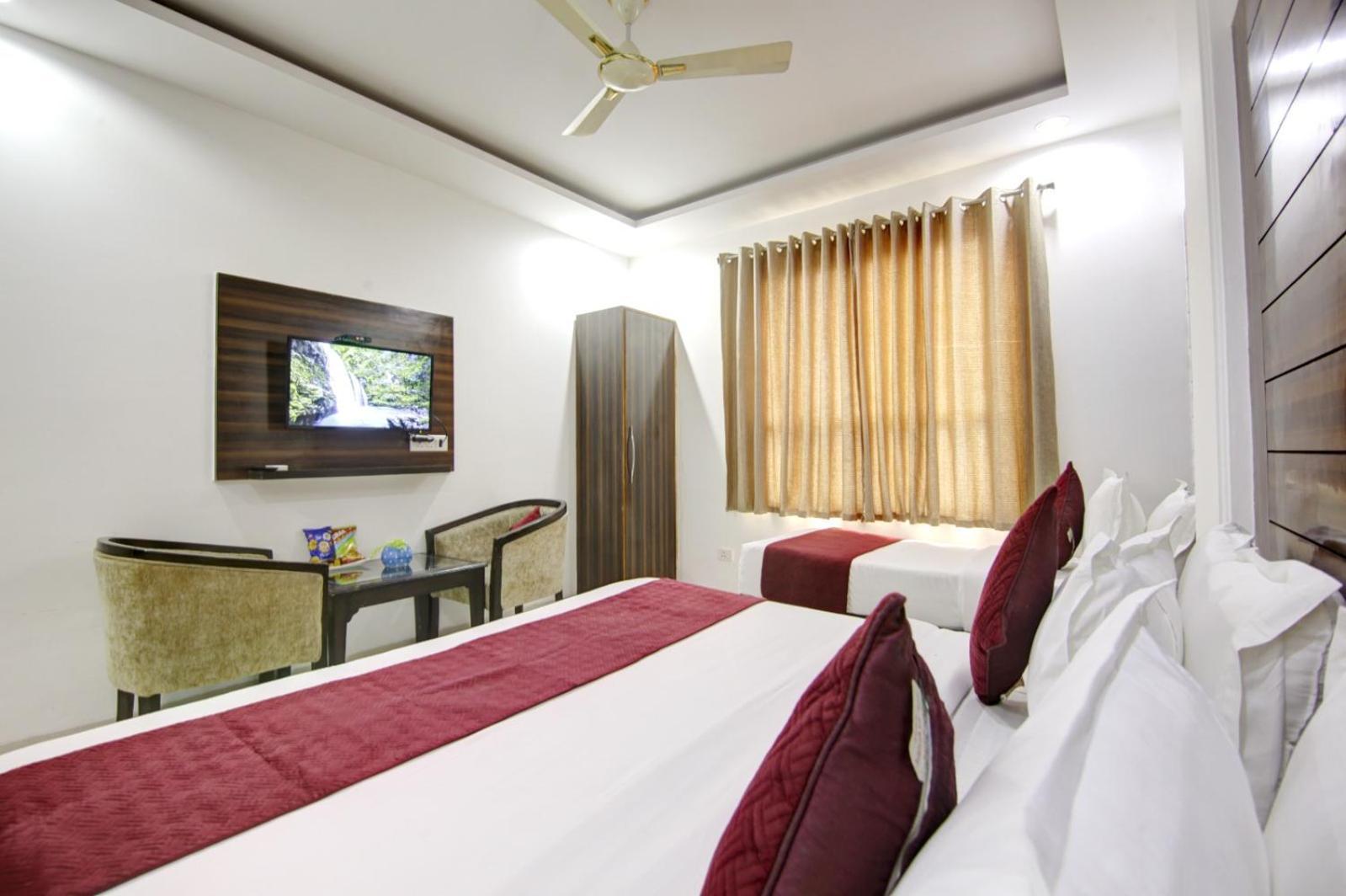Hotel Devrana Delhi Airport Νέο Δελχί Εξωτερικό φωτογραφία