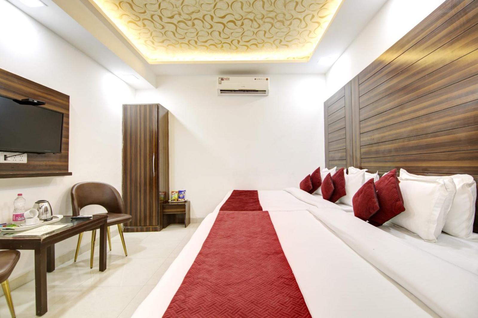 Hotel Devrana Delhi Airport Νέο Δελχί Εξωτερικό φωτογραφία